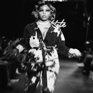 Meet your Posher, Mone't